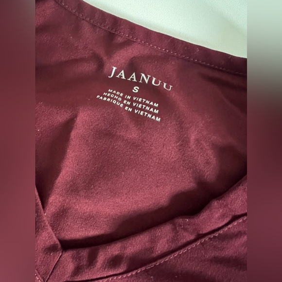 Jaanuu Maroon Scrub set - Picture 3 of 8